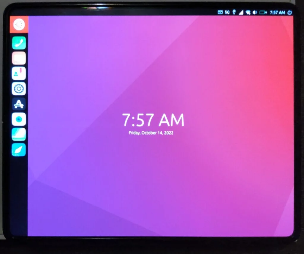 Ubuntu Touch running on my unfolded Samsung Galaxy Z Fold 3